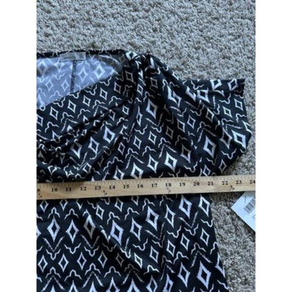 89th Madison Womens Black Bombo Diamonds Size Large Pull Over Top Career Casual - Picture 6 of 10